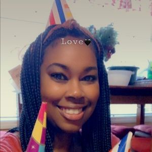 Meet your Posher, Tiffani